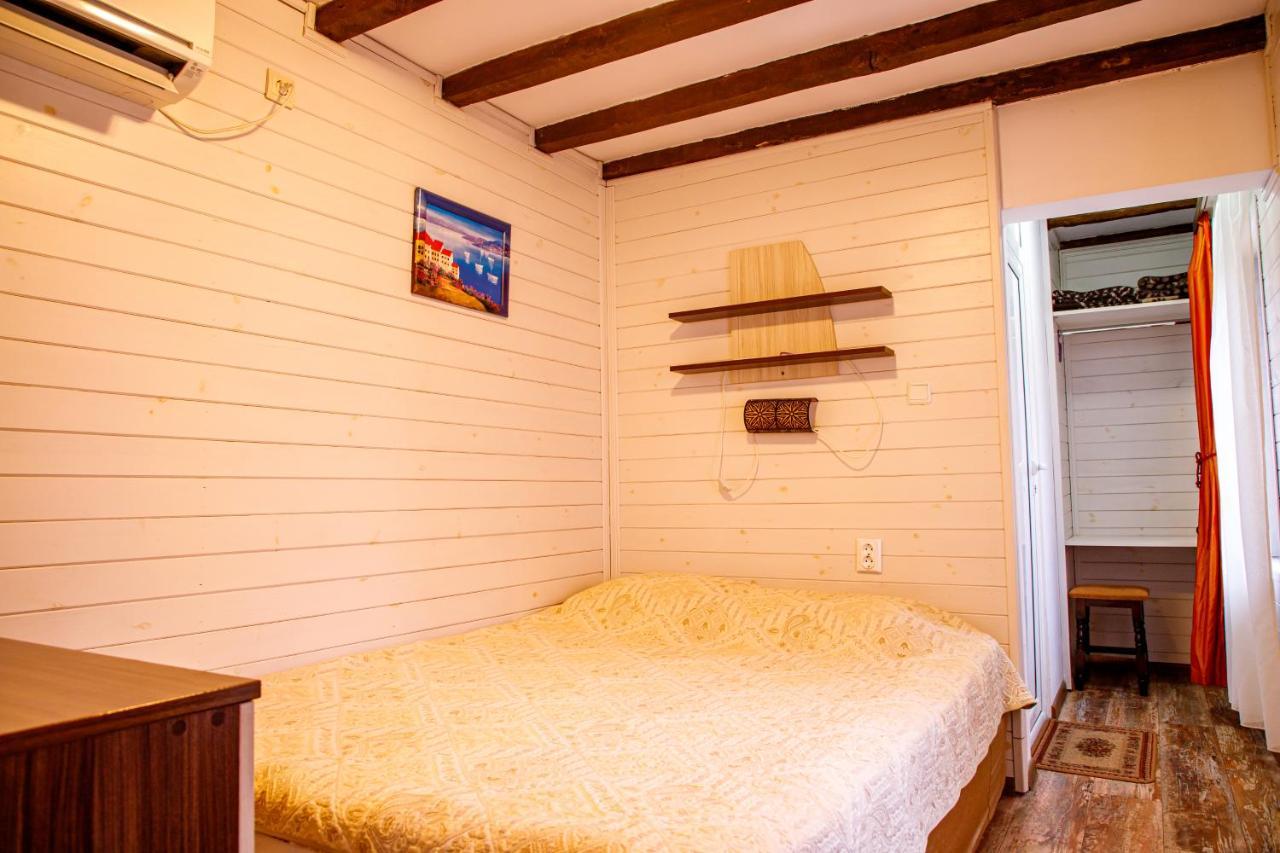 Villa Gamma Pavel Banya Room photo